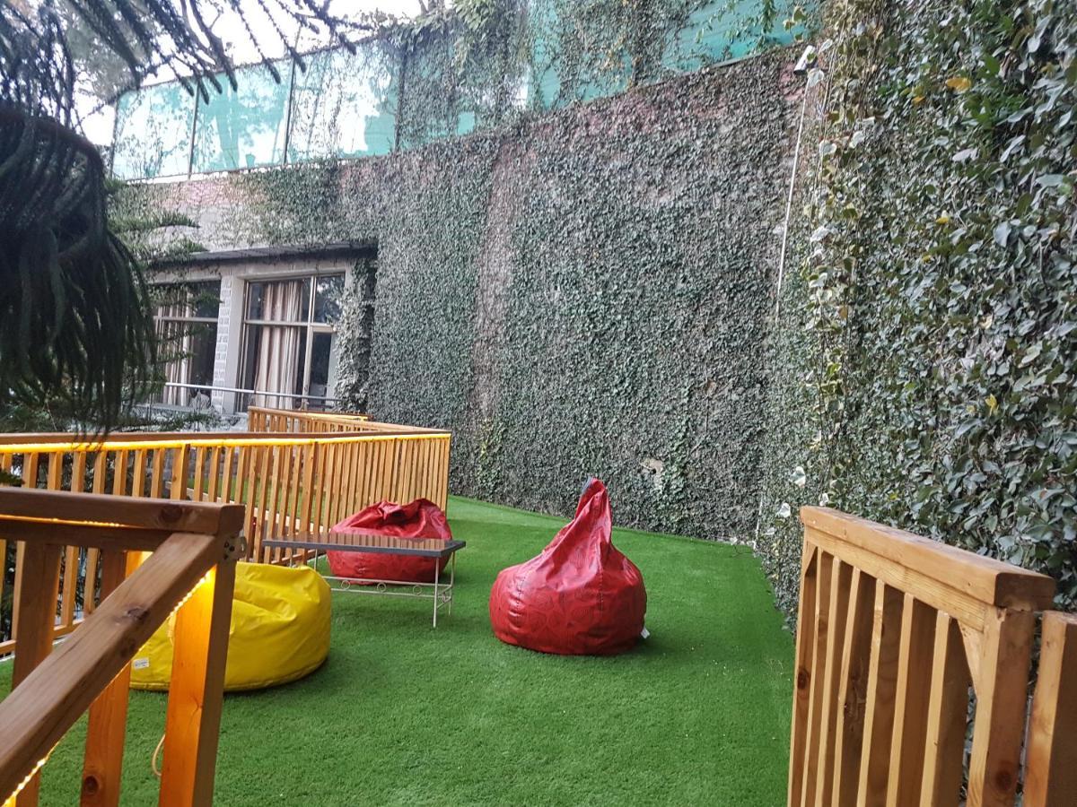 Kasauli Castle Resort מראה חיצוני תמונה