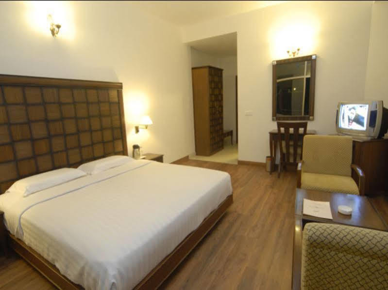 Kasauli Castle Resort מראה חיצוני תמונה